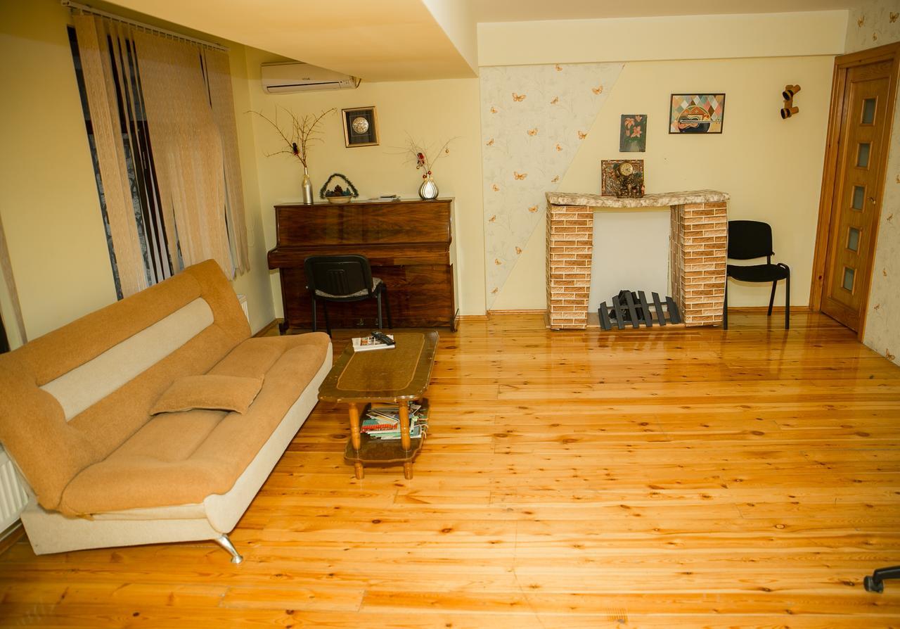 Highland Park Hostel Baku Exterior photo